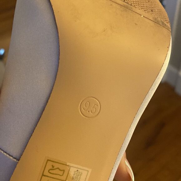 Silver Satin Evening Heels with Rhinestones Size 9.5 - Picture 8 of 9